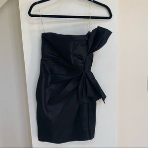 Daisy black strapless dress